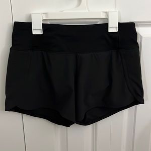 Lululemon Speed Ups 4” Mid rise